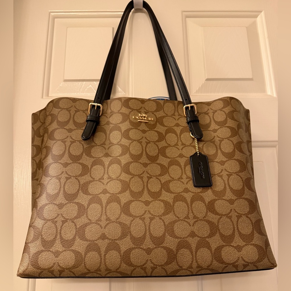 Coach MOLLIE TOTE BAG IN SIGNATURE CANVAS Khaki / Black like new. - Picture 6 of 16